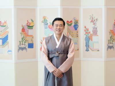 “미래를 위한 새 희망, 2025년 을사년, 새해 복 많이 받으십시오”