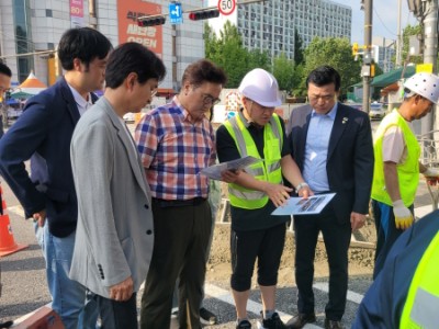 손영준 노원구의장과 우원식 국회의장, 휴일에도 싱크홀 현장 긴급 점검